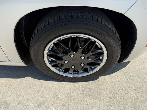 Used 2011 Chevrolet HHR LT FWD image 26