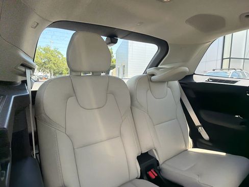 Used 2025 Volvo XC90 T8 Ultra w/ Lounge Package AWD/4WD image 21