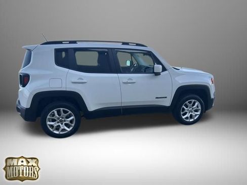 Used 2017 Jeep Renegade Latitude image 9