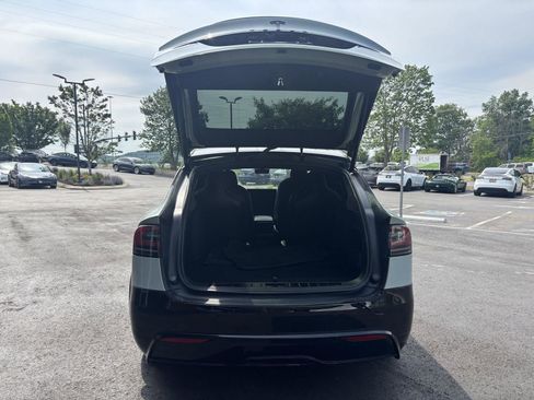 Used 2022 Tesla Model X AWD/4WD image 8
