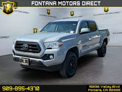 Used 2021 Toyota Tacoma SR5 w/ Blackout Package (TMS)