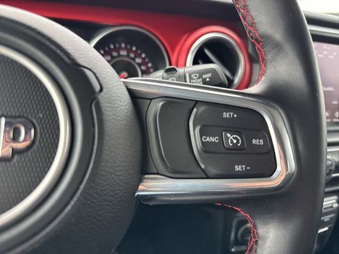 Used 2021 Jeep Wrangler Rubicon image 13