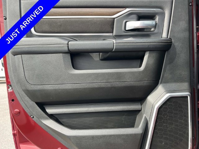 Used 2023 RAM 2500 Laramie AWD/4WD image 18