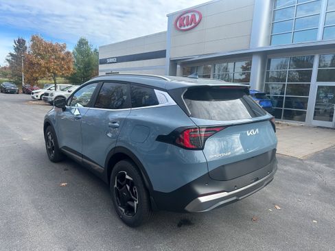 New 2026 Kia Sportage EX image 7