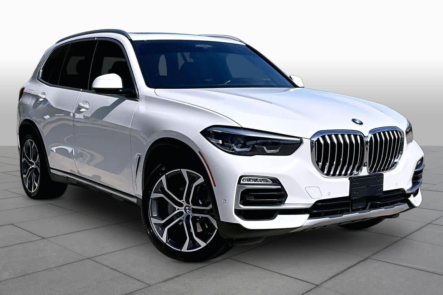Used 2020 BMW X5 xDrive40i w/ Premium Package AWD/4WD image 3