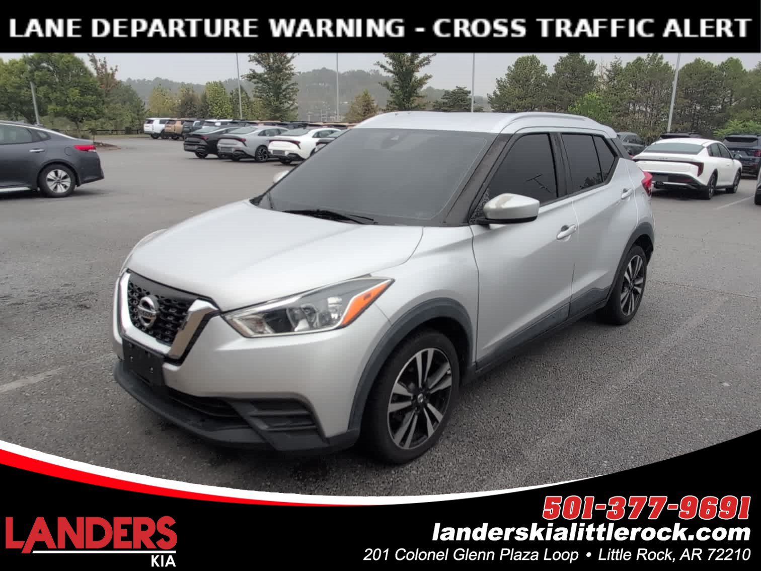 Used 2020 Nissan Kicks SV FWD image 1
