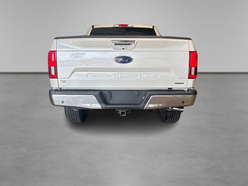 Used 2019 Ford F150 Lariat w/ Equipment Group 502A Luxury AWD/4WD image 17