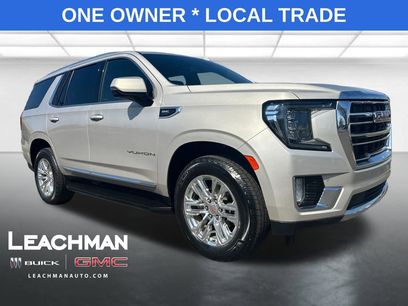Used 2022 GMC Yukon SLT w/ SLT Premium Package