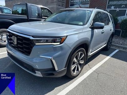 Used 2025 Honda Pilot Touring