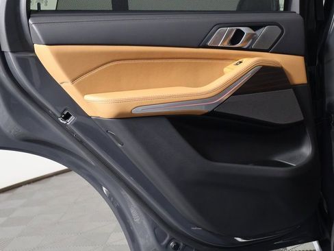 Used 2026 BMW X5 sDrive40i w/ Climate Comfort Package image 13