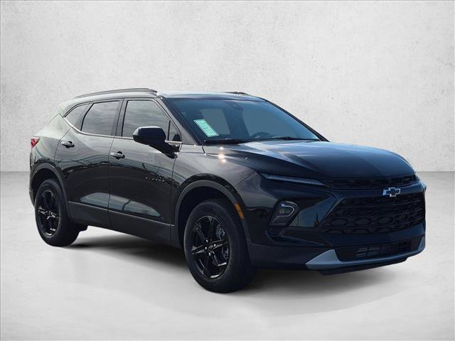 New 2026 Chevrolet Blazer LT w/ Midnight/Sport Edition FWD image 6