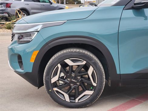 New 2026 Kia Seltos SX image 5