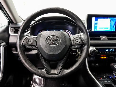 Used 2024 Toyota RAV4 LE image 12