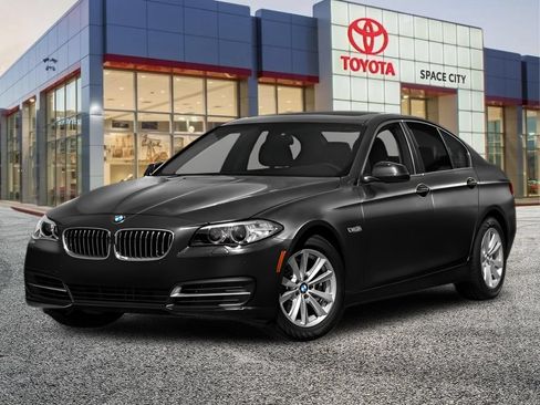 Used 2016 BMW 528i Sedan RWD image 2