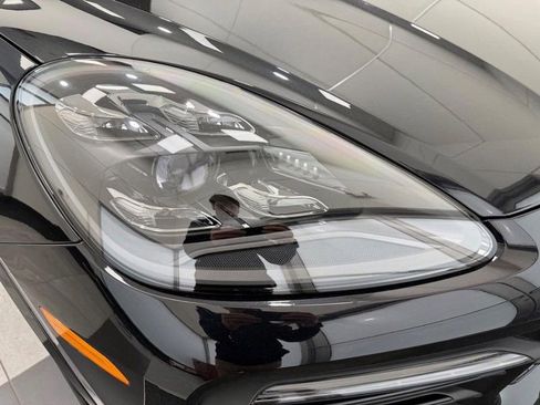 Used 2021 Porsche Cayenne E-Hybrid AWD/4WD image 11