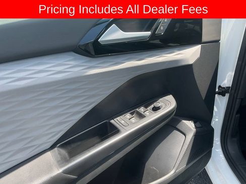 Used 2022 Volkswagen Taos S FWD image 10
