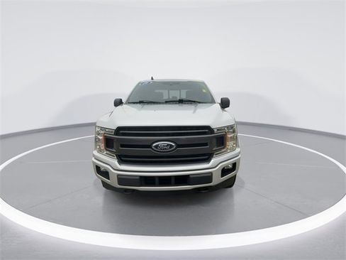 Used 2019 Ford F150 XLT w/ Equipment Group 302A Luxury image 3