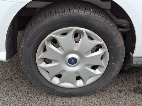 Used 2015 Ford Transit Connect XLT FWD image 6