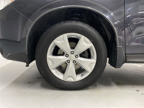 Used 2016 Subaru Forester 2.5i Premium w/ All-Weather Package image 23