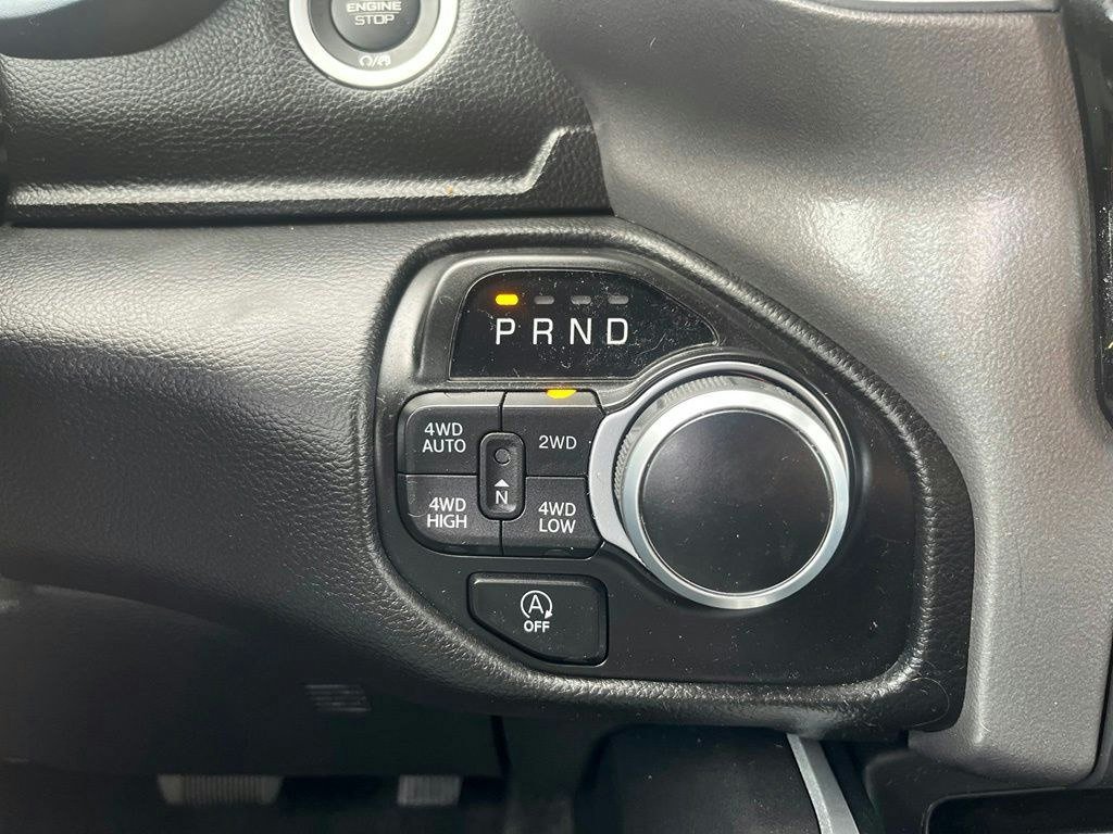 Used 2023 RAM 1500 Big Horn AWD/4WD image 18
