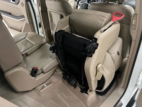 Used 2014 Mercedes-Benz GL 550 GL 550 4MATIC AWD 4dr SUV image 62