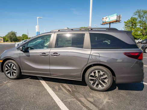 New 2026 Honda Odyssey EX-L image 4
