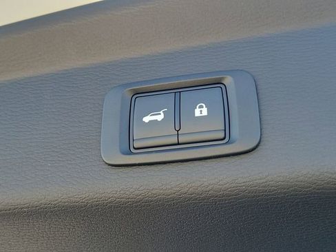 New 2026 Mitsubishi Outlander SE image 12