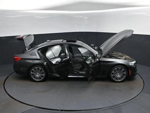 Used 2018 BMW 540i w/ M Sport Package RWD image 50