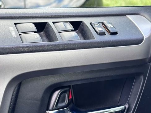 Used 2017 Toyota 4Runner Limited AWD/4WD image 34
