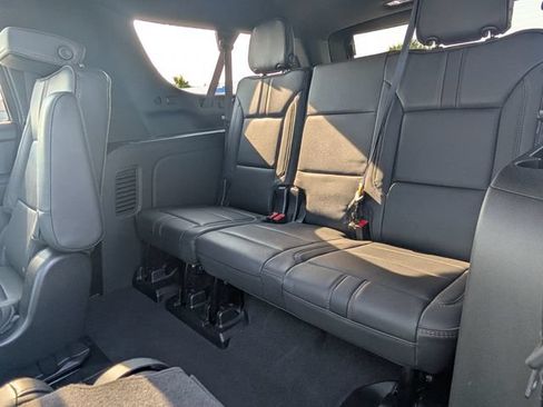 Used 2023 Chevrolet Suburban RST w/ Luxury Package AWD/4WD image 26