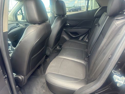 Used 2022 Buick Encore Preferred w/ Safety Package image 7