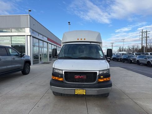 New 2024 GMC Savana 3500 w/ Power Convenience Package RWD image 22