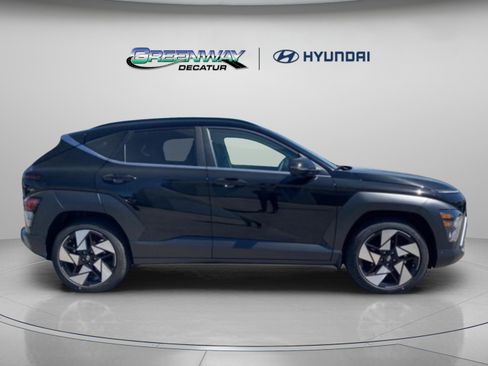 New 2026 Hyundai Kona Limited FWD image 9