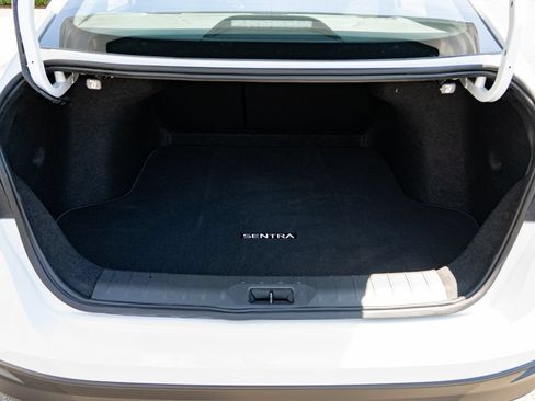Used 2026 Nissan Sentra SV w/ Floor Mat Package FWD image 8