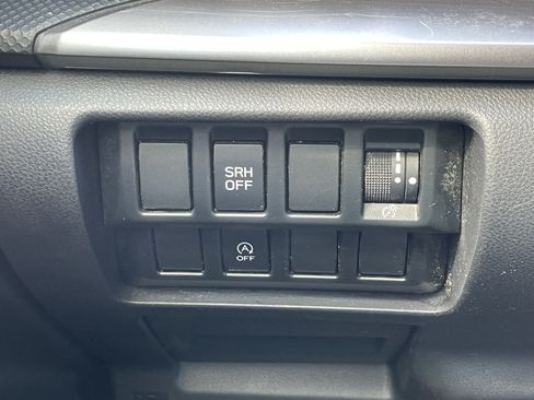 Certified 2023 Subaru Forester Premium AWD/4WD image 31
