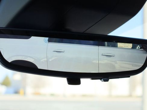 New 2026 GMC Yukon XL Denali w/ Denali Reserve Package image 11