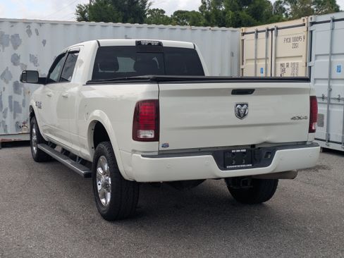 Used 2018 RAM 3500 Laramie w/ Sport Appearance Group AWD/4WD image 7