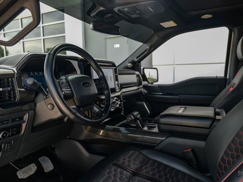 Used 2024 Ford F150 Lariat w/ Equipment Group 502A High image 38