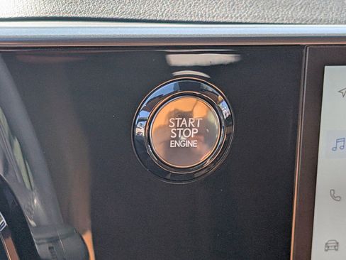 Used 2023 Lexus NX 250 FWD image 26