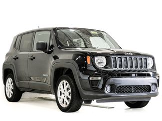 Used 2023 Jeep Renegade Latitude AWD/4WD video 1