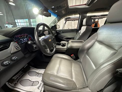 Used 2020 Chevrolet Tahoe LT w/ Luxury Package AWD/4WD image 14