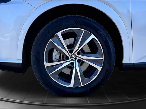 Used 2023 Lexus RX 350h w/ Accessory Package (Z1) AWD/4WD image 8