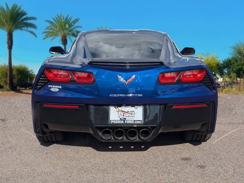 Used 2017 Chevrolet Corvette Stingray Coupe w/ 1LT image 4