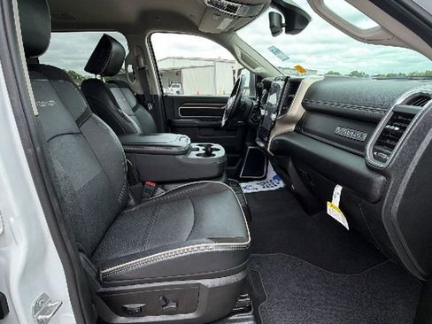 Used 2024 RAM 2500 Laramie image 31