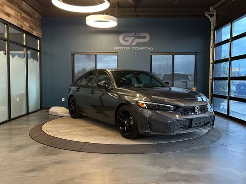 Used 2025 Honda Civic Sport image 1