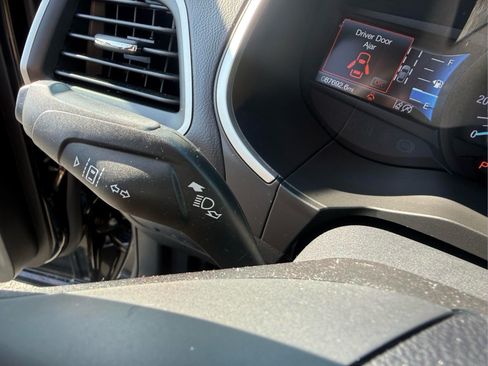 Used 2020 Ford Edge SEL AWD/4WD image 25