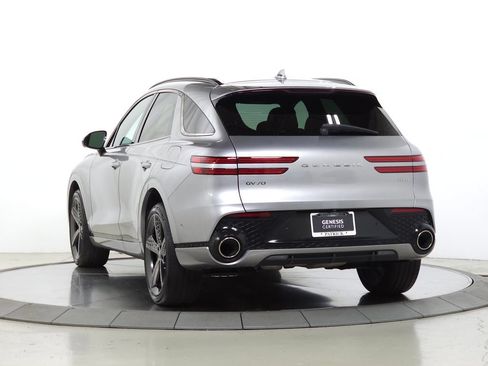 Used 2024 Genesis GV70 2.5T w/ Sport Prestige Package AWD/4WD image 7