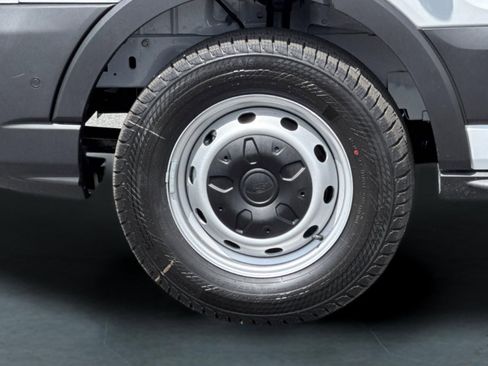 New 2026 Ford Transit 250 148 Medium Roof image 24