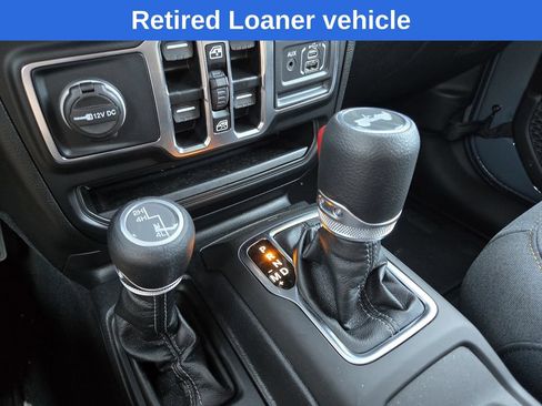 Used 2025 Jeep Wrangler Unlimited Sport AWD/4WD image 17