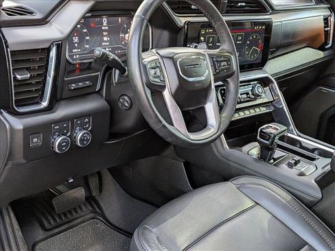 Used 2024 GMC Sierra 1500 Denali w/ Denali Reserve Package image 9